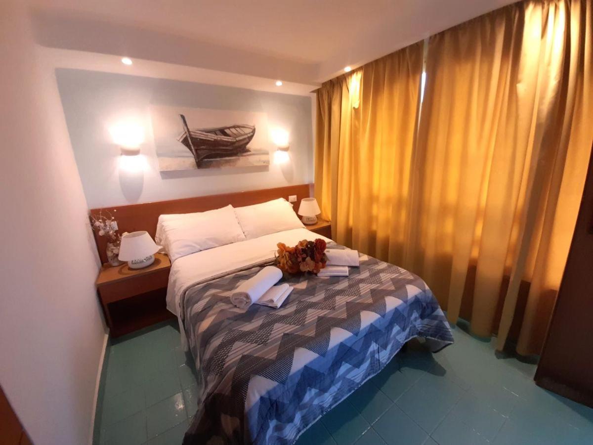 אנזיו Casa Vacanze Elianto מראה חיצוני תמונה